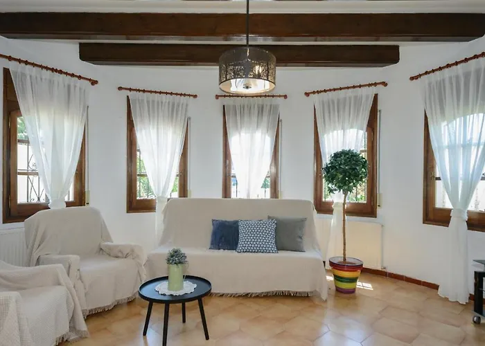 Casa Fluvia *