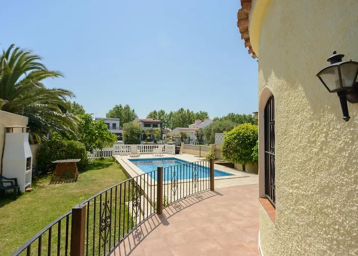 Casa Fluvia Willa Empuriabrava