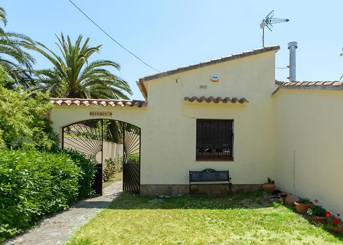 Casa Fluvia *