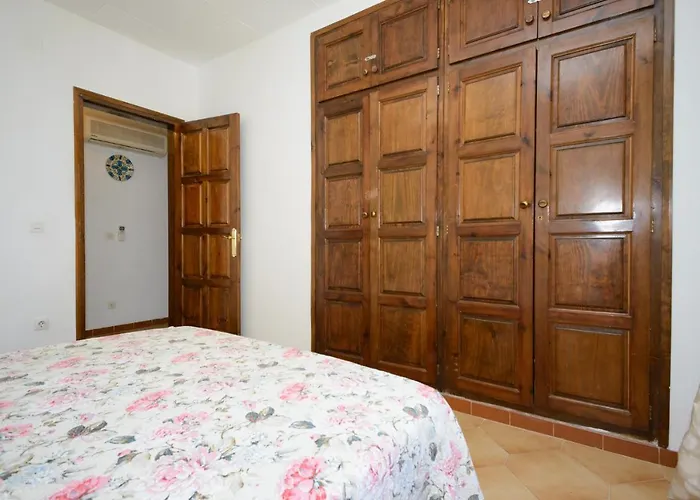 Casa Fluvia Willa