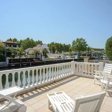 Casa Fluvia Empuriabrava