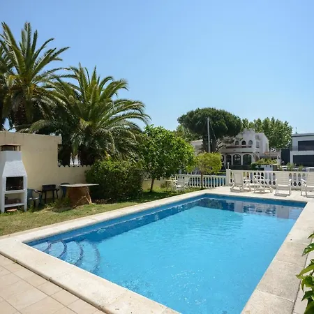 Casa Fluvia * Empuriabrava